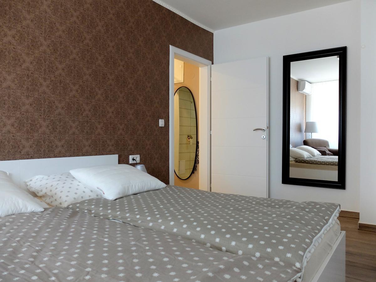 Garni Hotel Azur Ljubljana Dış mekan fotoğraf